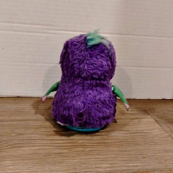 Hatchimals Glittering Garden Sparkly Penguala Penguin Interactive Toy - Picture 4 of 6